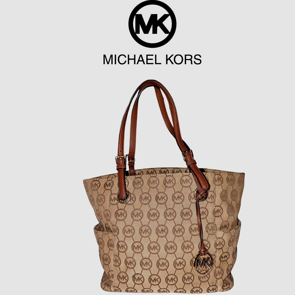 Micheal Kors Jet Set Monogram Shoulder Tote With Leather Handles